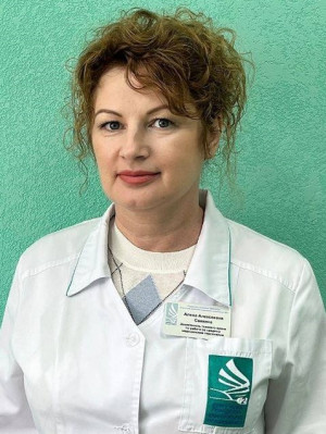 Заместитель главного врача по работе со средним персоналом Савкина Алена Алексеевна